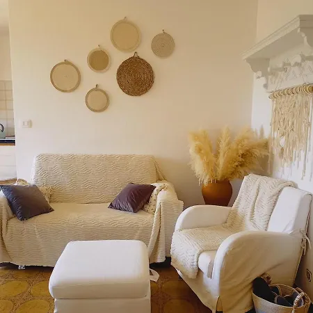 Casa Artigena בית נופש
